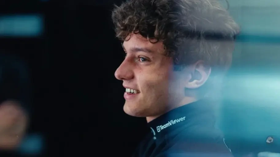 Таке не вдавалося Шумахеру, Ферстаппену та Сенні. Кімі Антонеллі став наймолодшим лідером чемпіонату Формули-1