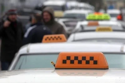 Уряд готує масштабні зміни для водіїв Uber, Bolt та Uklon